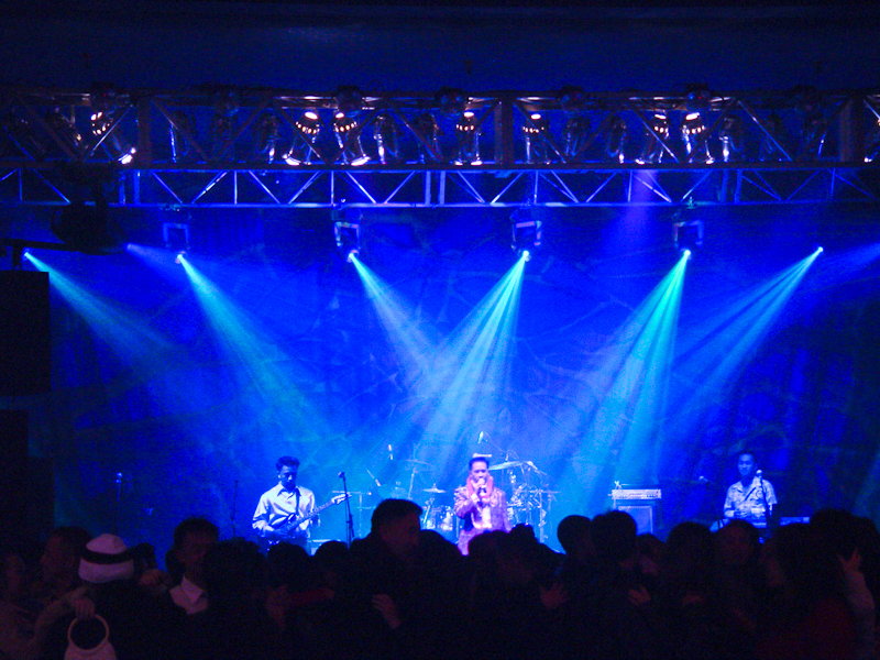 Innovative Concert Lighting Innovative Concert Lighting